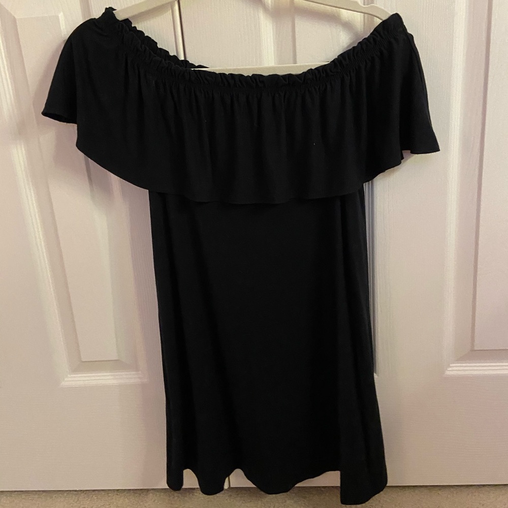 Abercrombie & Fitch Black Off the Shoulder Dress